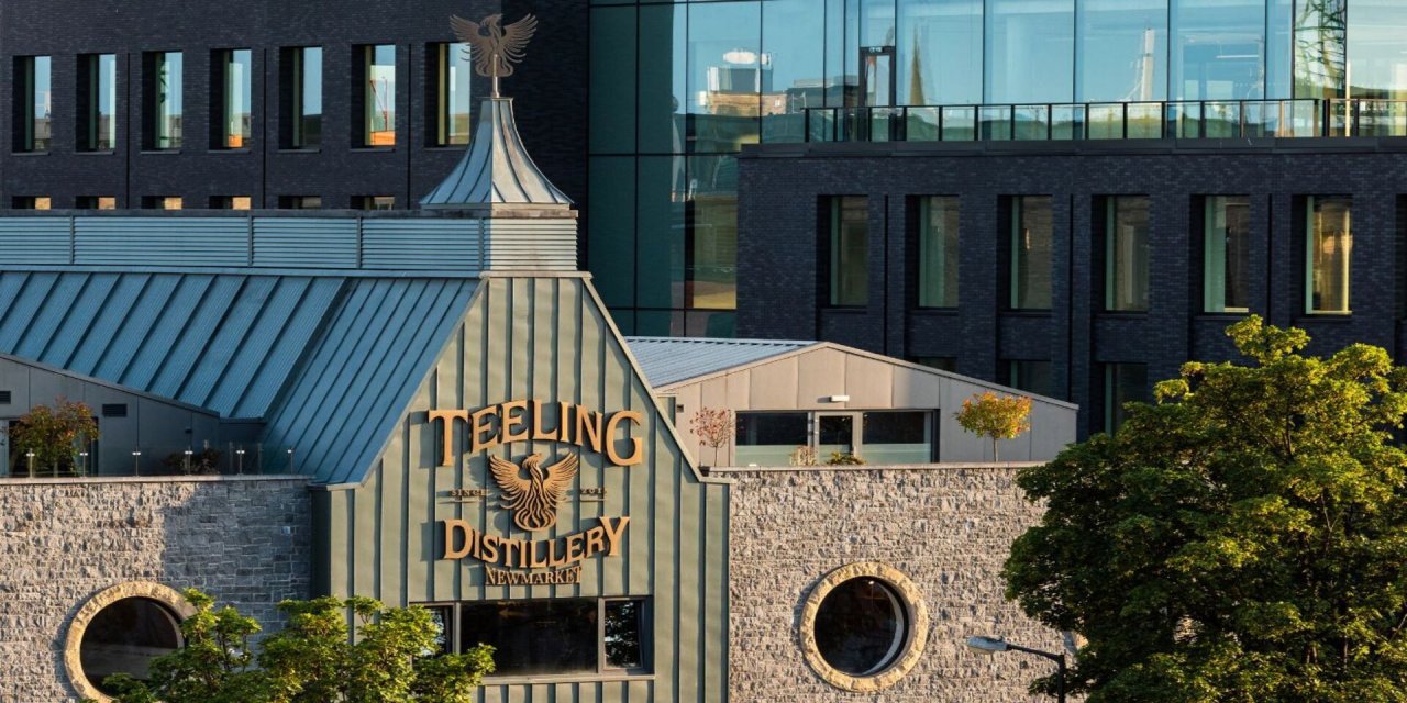 Teelings Building and Logo